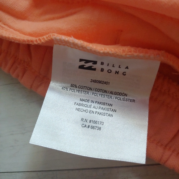 BILLABONG NEW Zip It Hoodie & Fleece Shorts Set - Picture 12 of 14